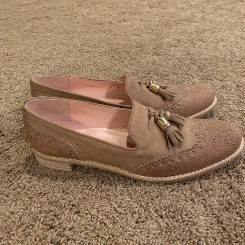 Tan Stuart Weitzman Guything Loafer
